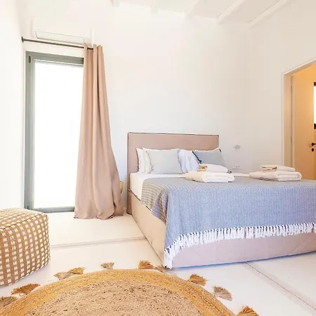 Rhea Elia וילה *