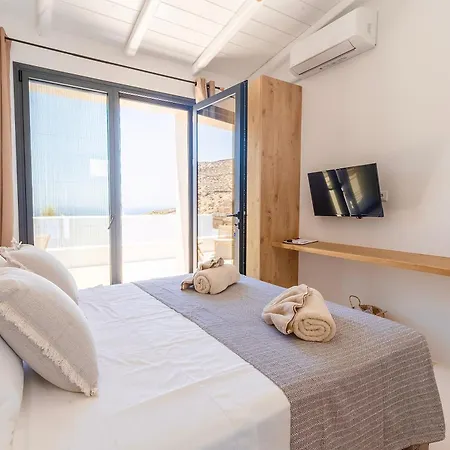 Rhea Elia Ftelia (Mykonos)