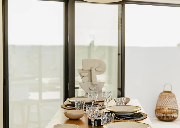 Rhea Elia וילה פטליה