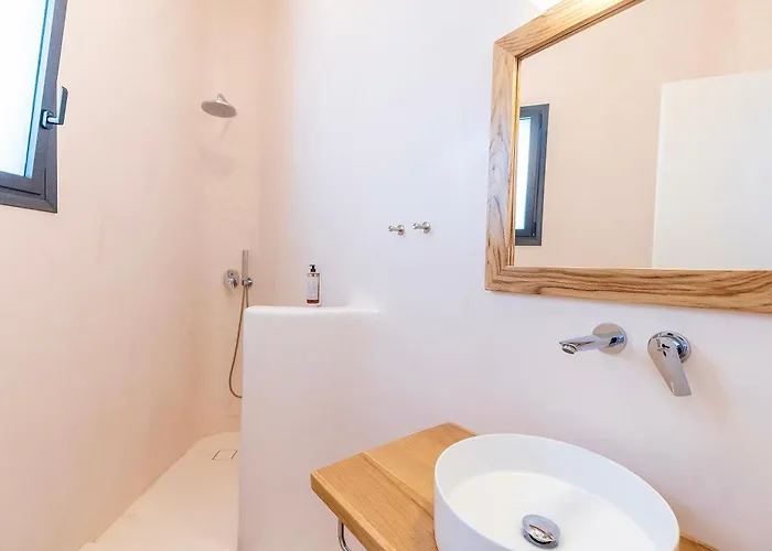 Rhea Elia וילה *