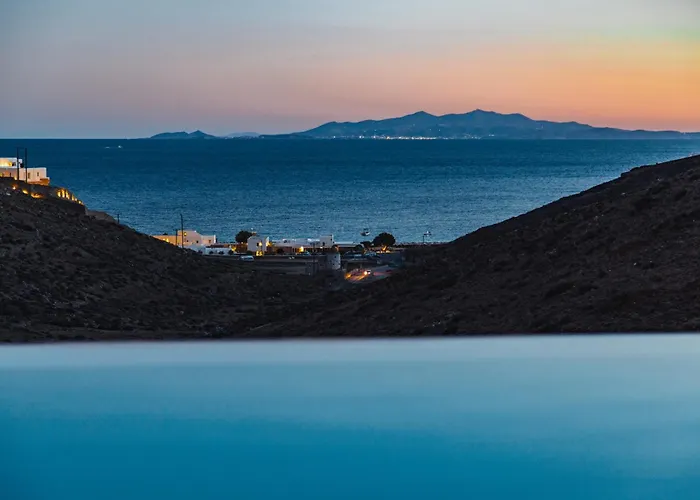 Rhea Elia פטליה